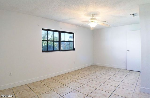 3706 Broadway 21, Fort Myers, FL 33901