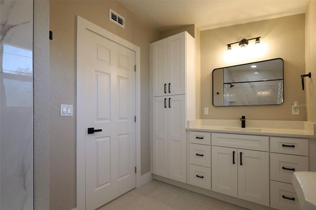 3416 W ELLICOTT STREET, Tampa, FL 33614