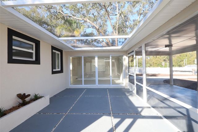 3416 W ELLICOTT STREET, Tampa, FL 33614