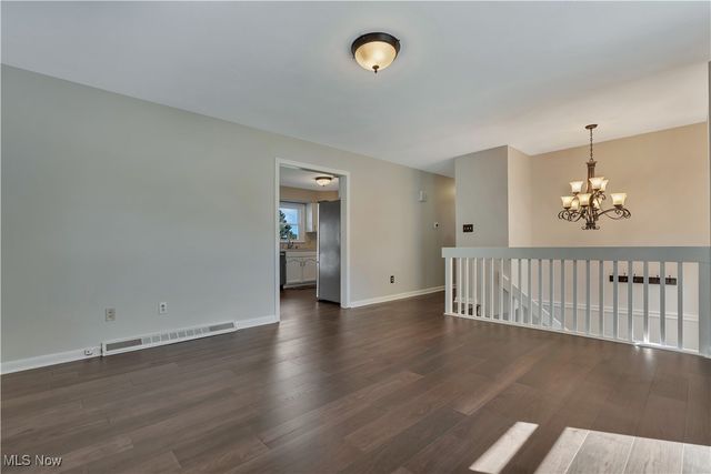 2793 Rita Street NE, Hartville, OH 44632