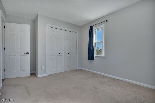 2793 Rita Street NE, Hartville, OH 44632