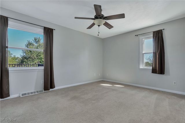 2793 Rita Street NE, Hartville, OH 44632