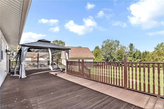 2793 Rita Street NE, Hartville, OH 44632