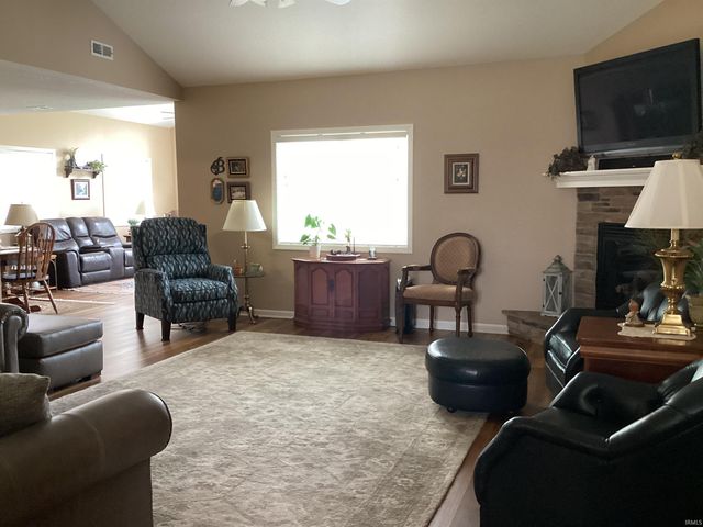 11527 Saint Francis Way, Fort Wayne, IN 46816