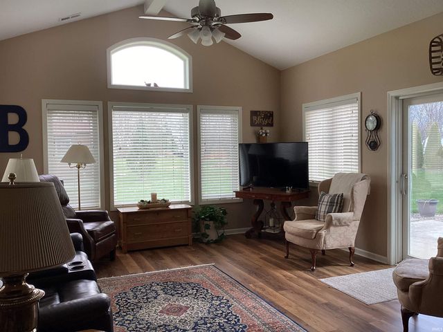 11527 Saint Francis Way, Fort Wayne, IN 46816