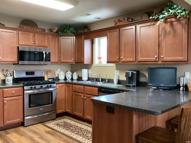 11527 Saint Francis Way, Fort Wayne, IN 46816