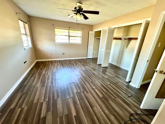 2204 Acadian Dr, Houma, LA 70363