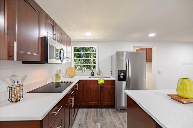 11303 CHICAGO AVENUE, New Port Richey, FL 34654