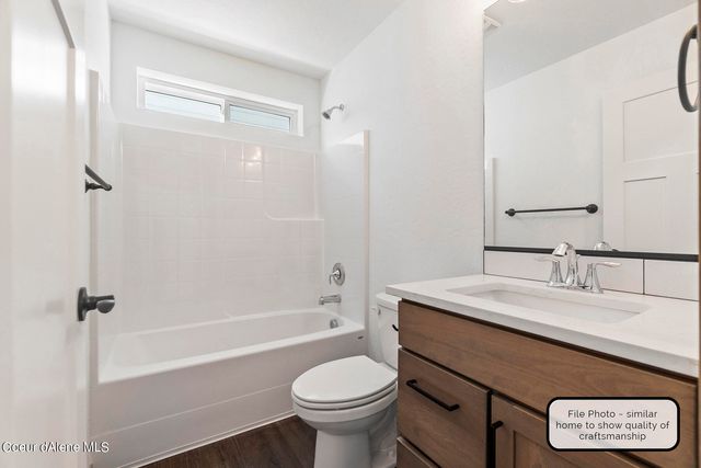 13226 N International St, Rathdrum, ID 83858