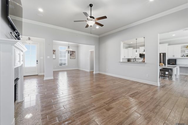 3846 Sandbar Dr, Addis, LA 70710