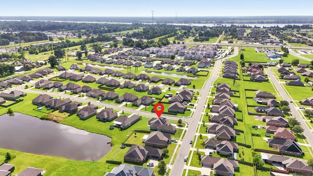 3846 Sandbar Dr, Addis, LA 70710