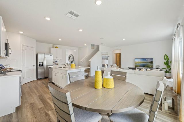 3898 ROYAL AZALEA WAY, Sanford, FL 32773