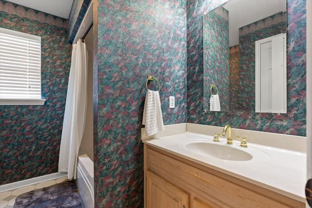 1072 Taylor Broome Road, Chickamauga, GA 30707