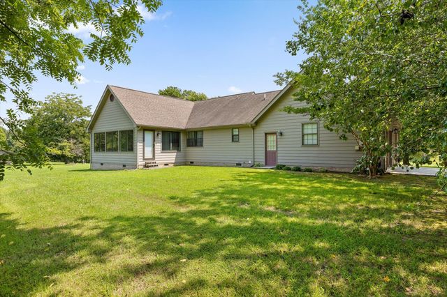 1072 Taylor Broome Road, Chickamauga, GA 30707