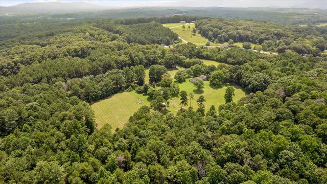 1072 Taylor Broome Road, Chickamauga, GA 30707