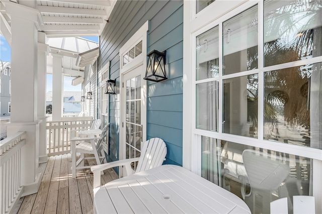 120 Social Circ 4-101, Port Aransas, TX 78373