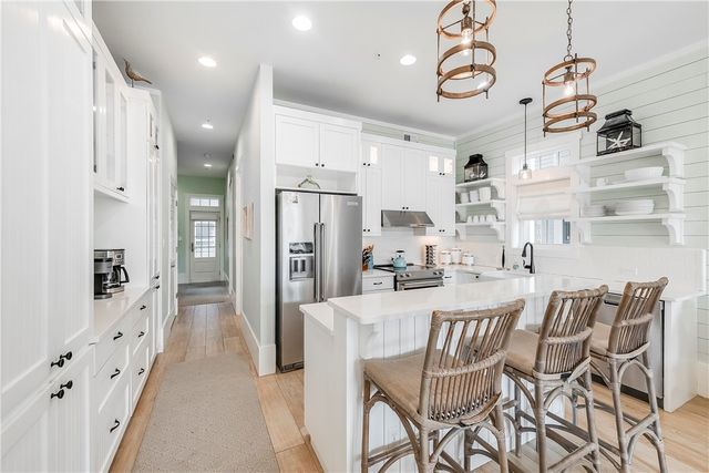 120 Social Circ 4-101, Port Aransas, TX 78373