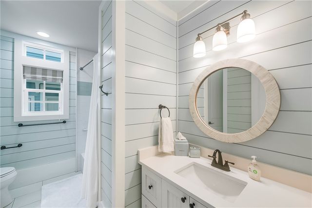 120 Social Circ 4-101, Port Aransas, TX 78373