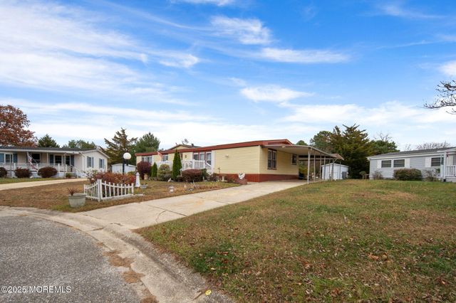 8 Mary Court, Barnegat, NJ 08005