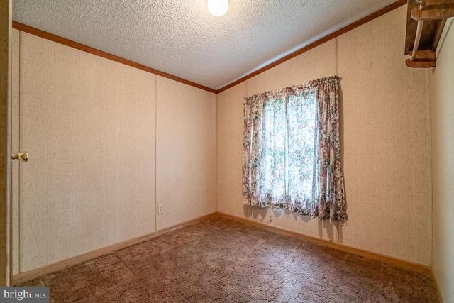 649 DRYTOWN RD, Holtwood, PA 17532