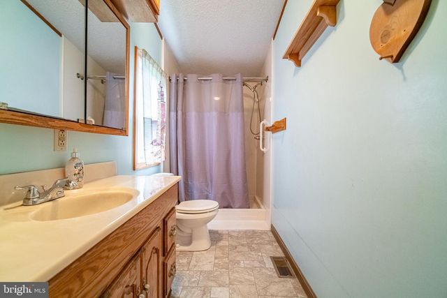 649 DRYTOWN RD, Holtwood, PA 17532