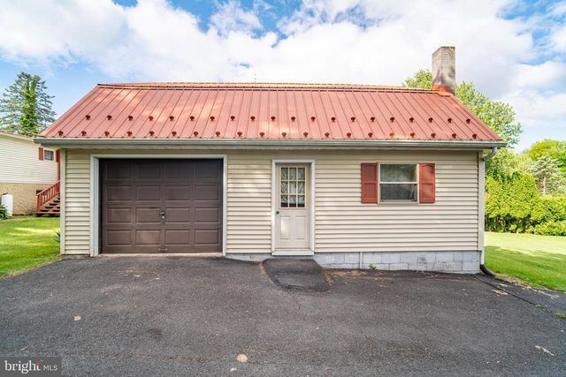 649 DRYTOWN RD, Holtwood, PA 17532