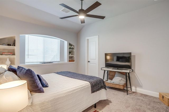 2005 Flora Lane, Desoto, TX 75115