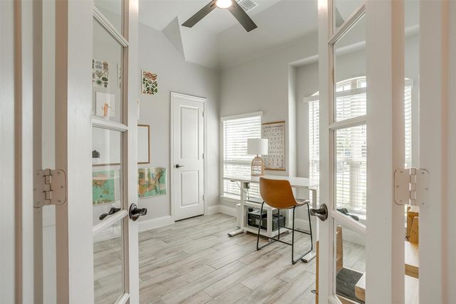 2005 Flora Lane, Desoto, TX 75115