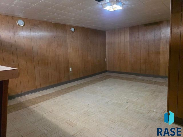 601 S Blauvelt Ave Avenue, Sioux Falls, SD 57103