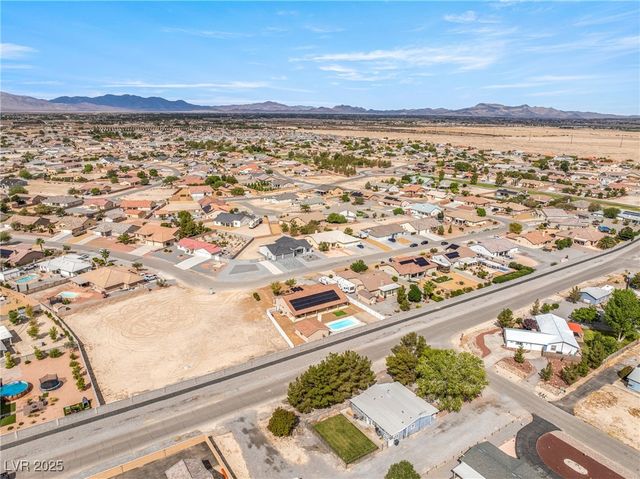 6671 White Eagle Drive, Pahrump, NV 89061