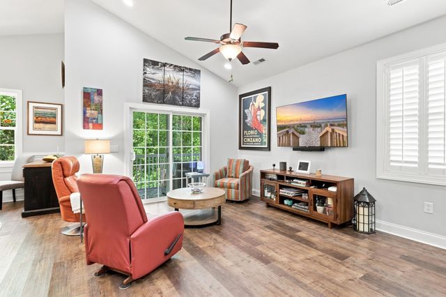 1422 Cottage Cove Circle, North Myrtle Beach, SC 29582