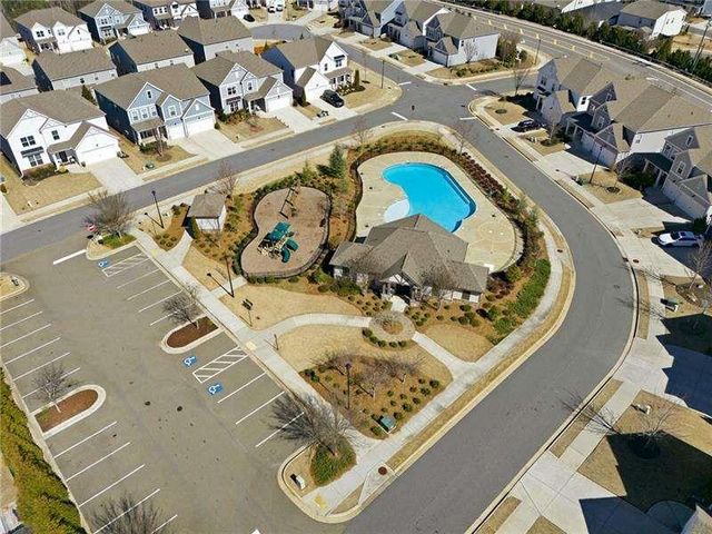 121 Treeline Trail, Canton, GA 30115