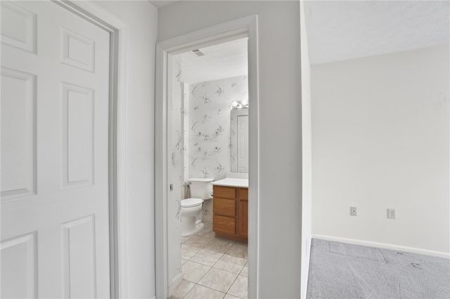 12061 Carrington Lane 102, Loveland, OH 45140