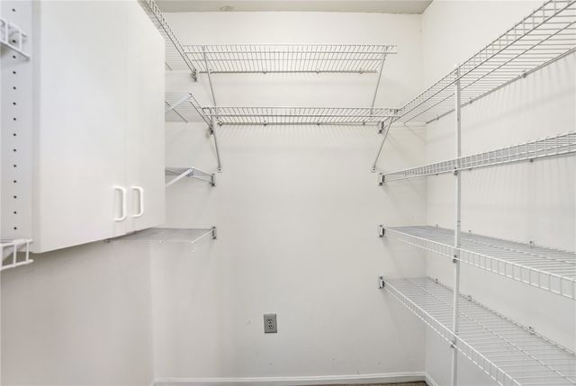 12061 Carrington Lane 102, Loveland, OH 45140