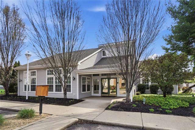 12061 Carrington Lane 102, Loveland, OH 45140