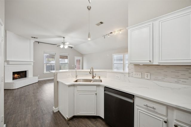 202 Windy Knoll Lane, Wylie, TX 75098