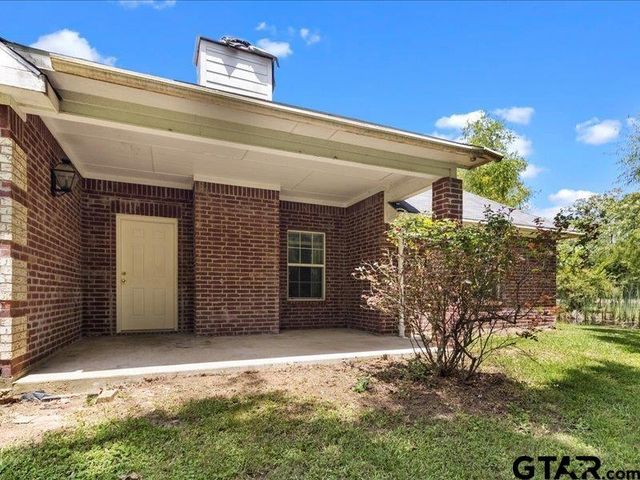 13860 FM 645, Palestine, TX 75803