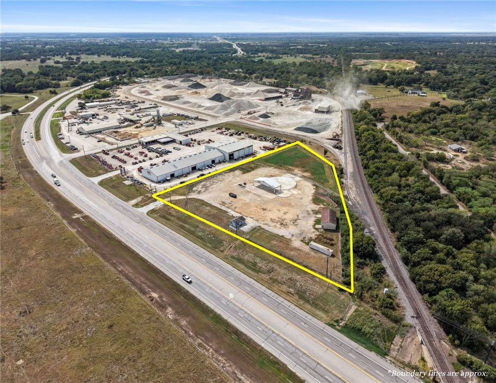 6232 W SH 21, Bryan, TX 77807 — photo 4