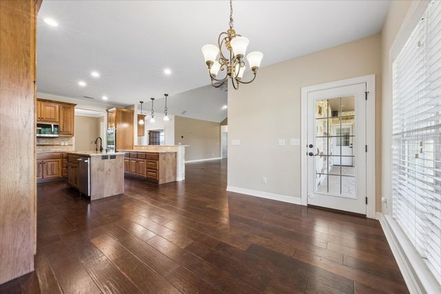 466 Chama TRCE, Dripping Springs, TX 78620
