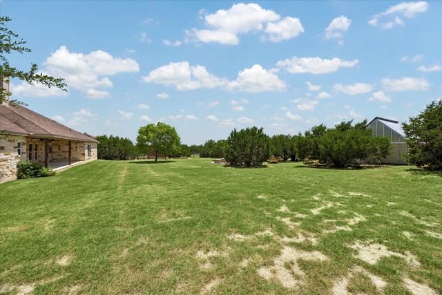 466 Chama TRCE, Dripping Springs, TX 78620