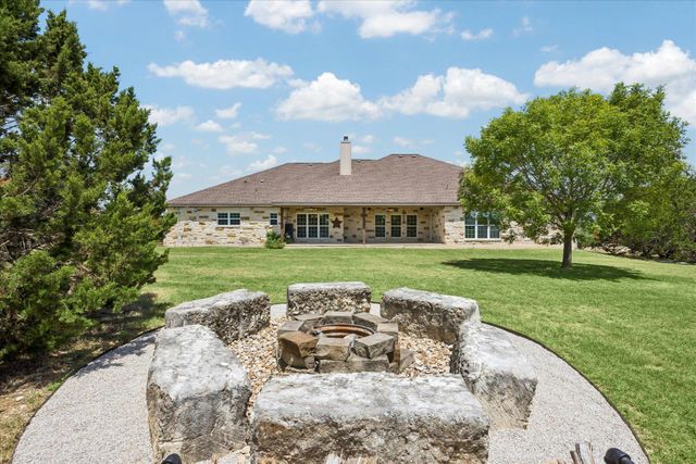 466 Chama TRCE, Dripping Springs, TX 78620