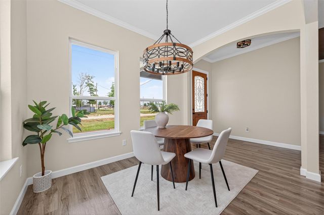 1046 Gazing Pine Street, Huffman, TX 77336