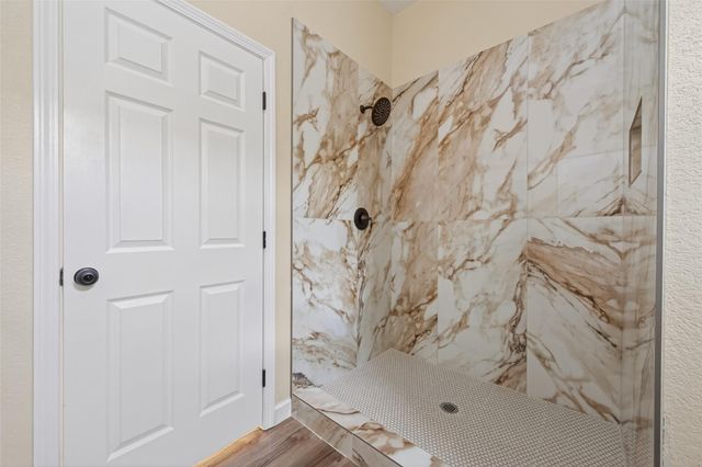 1046 Gazing Pine Street, Huffman, TX 77336