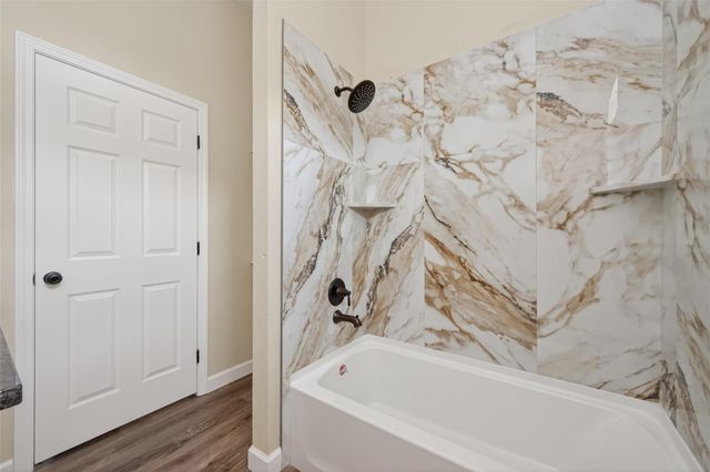 1046 Gazing Pine Street, Huffman, TX 77336