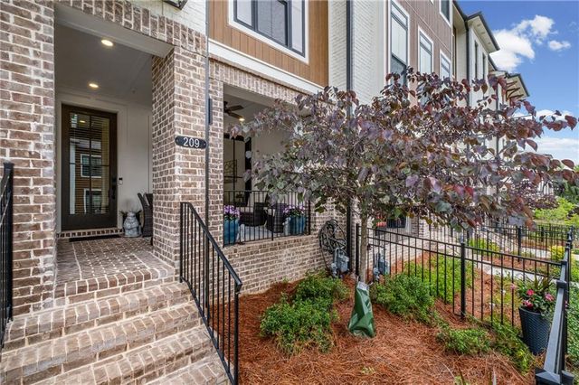 209 Downing Drive, Alpharetta, GA 30022