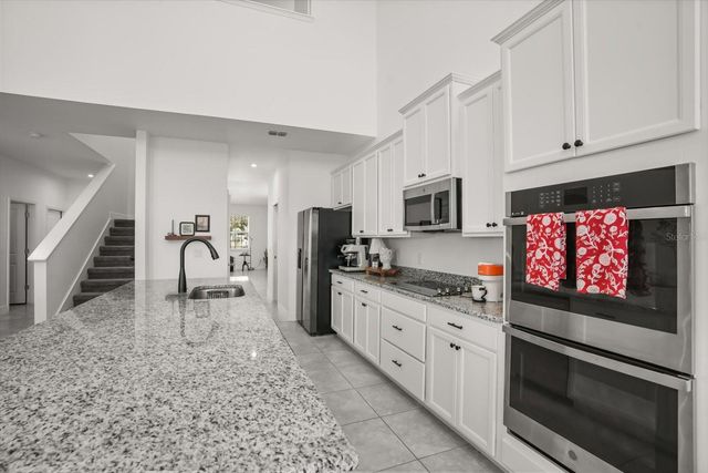 1132 HILLTOP PLACE, St Cloud, FL 34771