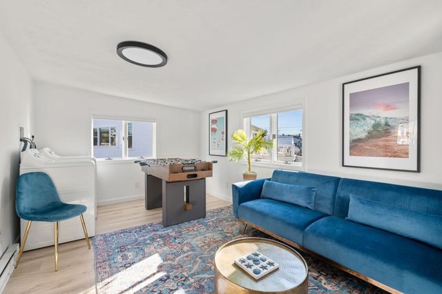 30 Coburn St-Winter, Hull, MA 02045