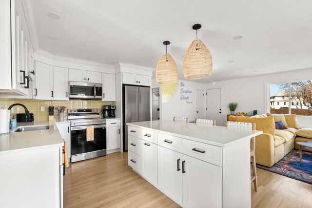30 Coburn St-Winter, Hull, MA 02045