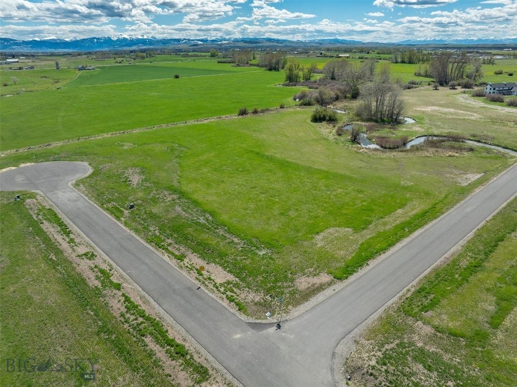 16 Tailwater Drive, Bozeman, MT 59718