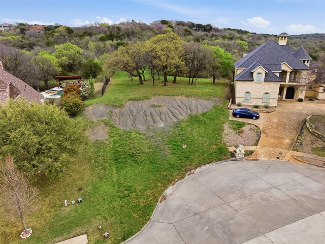 2605 Whispering Oaks Cove, Cedar Hill, TX 75104